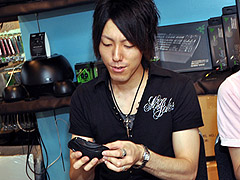 画像ギャラリー No.044のサムネイル画像 / KeNNy,uNleashed & fumio×MSY。「ゲーマー視点でRazer Mambaを評価する」座談会レポートを掲載