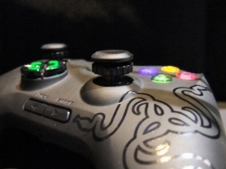 TGS 2010Razer֡ݡȡʤXbox 360ѥȥOnzaפPCѥܡɡBlackWidowפˤ⿨äƤߤ