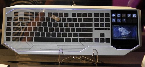 ꡼ No.003 | E3 2011RazerStar Wars: The Old RepublicפȤΥåʤо졣Star WarsͤΥޥ䥭ܡɤ򻣱ƤƤ