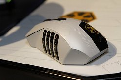 ꡼ No.010 | E3 2011RazerStar Wars: The Old RepublicפȤΥåʤо졣Star WarsͤΥޥ䥭ܡɤ򻣱ƤƤ