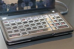 ꡼ No.021 | E3 2011RazerStar Wars: The Old RepublicפȤΥåʤо졣Star WarsͤΥޥ䥭ܡɤ򻣱ƤƤ