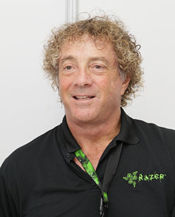 ꡼ No.002Υͥ / TGS 2011RazerζƱΩԡRazerguyץ󥿥ӥ塼ɥƥåRazerΤΤˤĤʹƤ