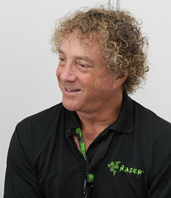 ꡼ No.005Υͥ / TGS 2011RazerζƱΩԡRazerguyץ󥿥ӥ塼ɥƥåRazerΤΤˤĤʹƤ