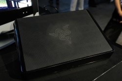 ꡼ No.007Υͥ / TGS 2012RazerXbox 360ѥɥƥåTGS 2012ǥץ쥤֥ŸTeam RazerĶ󥮥աաξˡλȤʹƤߤ