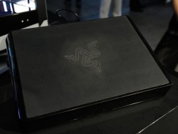 ꡼ No.011Υͥ / ɥƥåοRazerXbox 360ѥɥƥåϤˤޤ졤ɤܻؤΤRazerôԤʹƤߤ