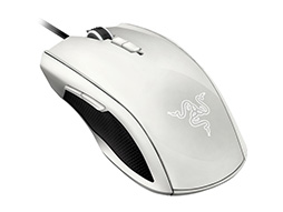 左右対称形状のrazer製ゲーマー向けマウス Taipan に白のカラバリモデルが加わる