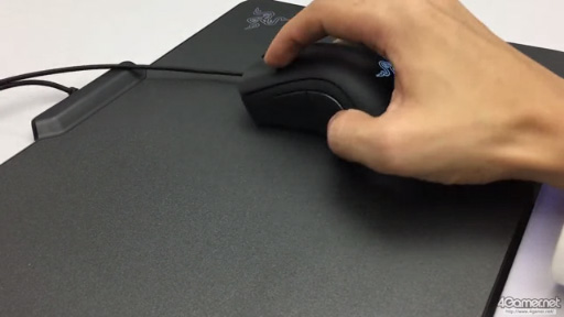 Razer FireflyǥޥưƤߤ