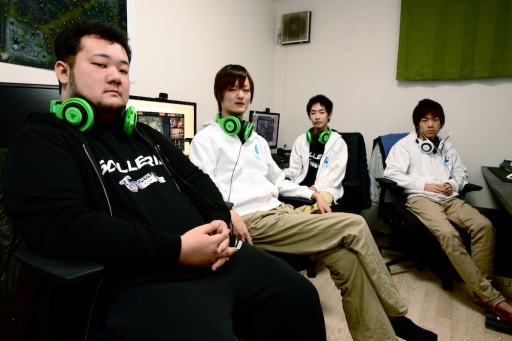 ꡼ No.002 | MSYe-SportsCROOZ Rascal JesterפΥݥ󥵡ˡRazerʤ󶡤򳫻