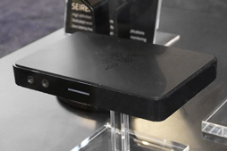 画像ギャラリー No.003のサムネイル画像 / Razer,1080p/60fps対応の外付けビデオキャプチャボックス「Ripsaw」を世界市場で発売。税別179.99ドル