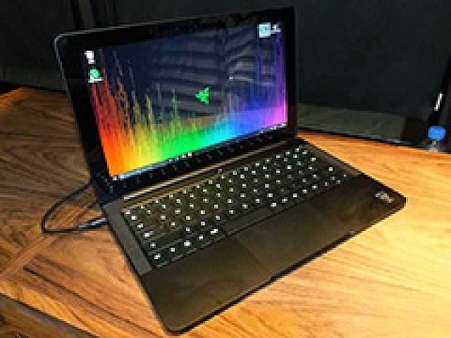 Razer，Ultrabook「Blade Stealth」を本日発売。Thunderbolt 3接続の外