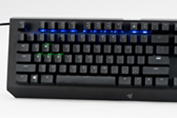 Razer BlackWidow X ChromaױѸǥXդBlackWidowϡǥȲ㤦Τ