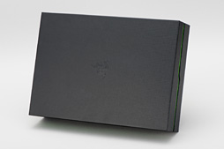 画像ギャラリー No.004のサムネイル画像 / 「Razer Blade」2016年モデルをテスト。超薄型のゲーマー向けノートPCは,持ち運べるゲーム環境への期待に応えられるか?
