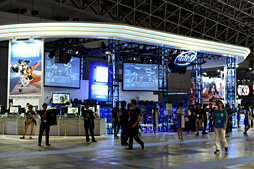 ꡼ No.002Υͥ / TGS 2016Razerοå֥ᥫ֥פȤϰΥʥ˥ΤʤΤܥܡɡRazer Ornataפ˥ƥ֡ǿƤߤ