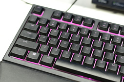 ꡼ No.011Υͥ / TGS 2016Razerοå֥ᥫ֥פȤϰΥʥ˥ΤʤΤܥܡɡRazer Ornataפ˥ƥ֡ǿƤߤ