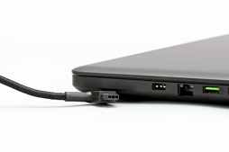 ꡼ No.029Υͥ / Razer Blade ProץΡPC2017ǯǥᥫ˥륭åϤȤˤ餷Ǥ㤦ͤ