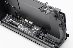 ꡼ No.024Υͥ / Razer Core V2ץӥ塼Thunderbolt 3³γդեåܥå2ǥϲѤä