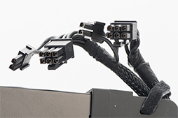 ꡼ No.025Υͥ / Razer Core V2ץӥ塼Thunderbolt 3³γդեåܥå2ǥϲѤä