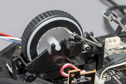 画像ギャラリー No.056のサムネイル画像 / 「Razer Basilisk」レビュー。第5世代光学センサー搭載の「FPS向けマウス」は何が新しい?