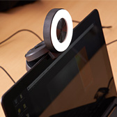 ꡼ No.009Υͥ / 󥰥饤դWebRazer KiyoפǾ¤ξǤä쥤˴ФۿǤ륢ƥ