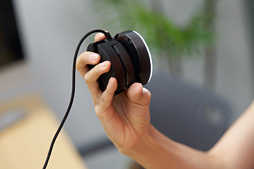 ꡼ No.015Υͥ / 󥰥饤դWebRazer KiyoפǾ¤ξǤä쥤˴ФۿǤ륢ƥ