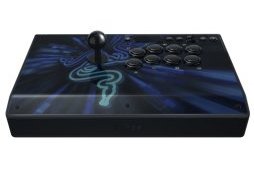 PS4用アーケードスティックの新製品「Razer Panthera Evo」が公式