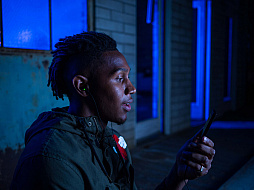 画像ギャラリー No.002のサムネイル画像 / Razer,スマホのUSB Type-Cポートに直結できるヘッドセット「Hammerhead USB-C ANC」を4月26日に国内発売