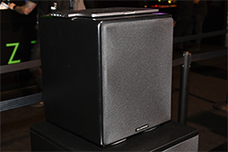 画像ギャラリー No.009のサムネイル画像 / Razerのレースゲーム用のコクピットシステム「Razer Eracing Simulator」を早速体験してきた