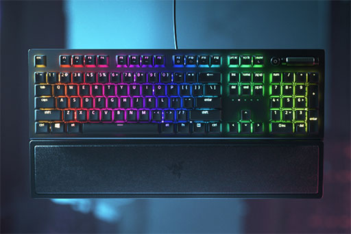 Razer,ワイヤレスキーボード「BlackWidow V3 Pro」とワイヤード