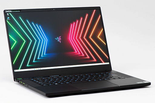 Razerの「Blade 15 Advanced」は,RTX 3080のパワーで今あるPCゲームを