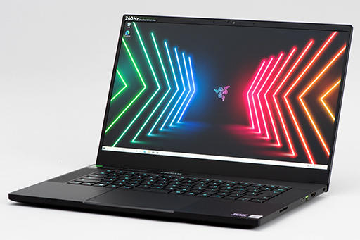 Razerの「Blade 15 Advanced」は,RTX 3080のパワーで今あるPCゲームを Razerの「Blade 15 Advanced」は,RTX 3080のパワーで今あるPCゲームを