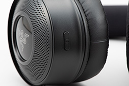 画像ギャラリー No.010のサムネイル画像 / 【PR】Razerの新型ヘッドセット「Kraken V3 HyperSense」は,バーチャルサラウンド機能と振動機能でゲームも音楽も楽しめる