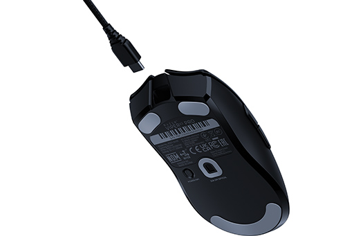 画像集#005のサムネイル/Razer，重量約58gのワイヤレスマウス「Viper V2 Pro」を5月20日に発売。ガラス面でも使える新型センサーと9000万回の打鍵に耐えるスイッチを採用