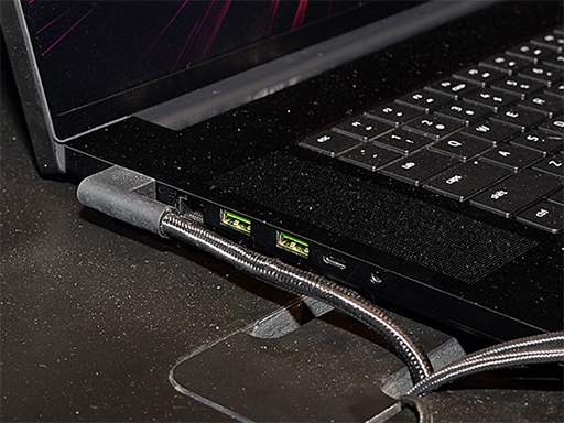 ꡼ No.002 | Thunderbolt 5ܤΡRazer Blade 18פ4K3̤ǤΥץ쥤ǽˡ CES 2024Razer֡ݡ