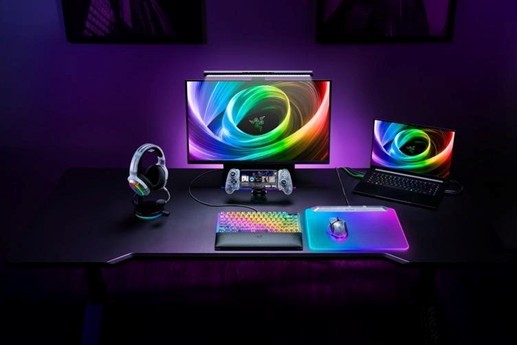 ���������꡼ No.002�Υ���ͥ������ / ȾƩ����Razer�����յ��亮�꡼���˥ۥ磻�ȤΥ���Х꤬�о�