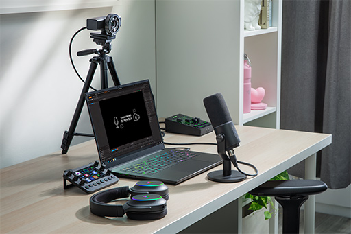 画像ギャラリー No.003のサムネイル画像 / 4K/60fpsで撮影できる配信者向けWebカメラ「Razer Kiyo V2 Pro」が発売に。追加のライトがなくてもAIで顔を明るく映す