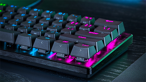 画像ギャラリー No.004のサムネイル画像 / 60%サイズでもラピトリ,SOCD,8Kポーリングレート対応の小型キーボード「Huntsman V3 Pro Mini 8KHz」がRazerから