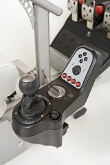 画像集#004のサムネイル/ロジクール,“G25 プレミアム パック”を100台限定で発売