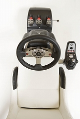 画像集#005のサムネイル/ロジクール,“G25 プレミアム パック”を100台限定で発売