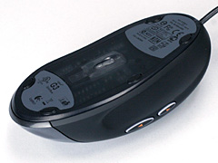 画像集#005のサムネイル/4000円で購入できる光学式ゲーマー向けマウス「MX518」のレビュー掲載