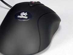 画像集#006のサムネイル/4000円で購入できる光学式ゲーマー向けマウス「MX518」のレビュー掲載