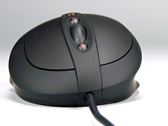 画像集#016のサムネイル/4000円で購入できる光学式ゲーマー向けマウス「MX518」のレビュー掲載