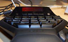 #011Υͥ/ˮAMDΥ٥ȤǸ줿G13 Advanced Gameboardפ̿Ǹ