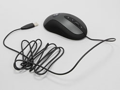 画像ギャラリー No.010のサムネイル画像 / 4000円で買えるLogitechの新型マウス「G400」レビュー。「MX518」の正当後継には,原型を崩さないからこその価値がある