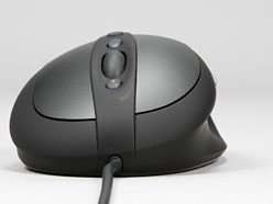画像ギャラリー No.012のサムネイル画像 / 4000円で買えるLogitechの新型マウス「G400」レビュー。「MX518」の正当後継には,原型を崩さないからこその価値がある