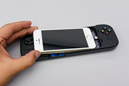 画像集#011のサムネイル/ロジクールのiOS 7対応ゲームパッド「G550」レビュー。iPhoneは携帯ゲーム機を超えるのか？