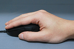 画像ギャラリー No.017のサムネイル画像 / Logicool Gの新型マウス「G303」ファーストインプレッション。4月23日に国内発売の「軽量級ハイスペック機」に触れてみた