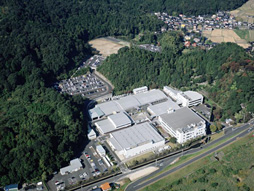 画像ギャラリー No.004のサムネイル画像 / Logicool Gとオムロンによるオリジナルメカニカルキースイッチ「Romer-G」,その製造工程を鳥取でじっくり見てきた