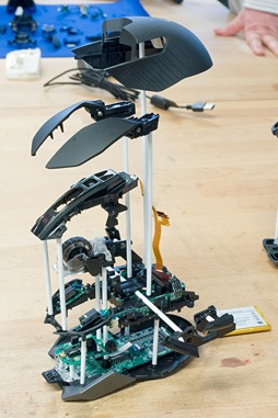 画像ギャラリー No.014のサムネイル画像 / Logicool G,「ワイヤードマウスより低遅延」なゲーマー向けワイヤレスマウス「G900」発表。キーパーソンがその特徴を語る