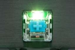 画像ギャラリー No.011のサムネイル画像 / オリジナル青軸スイッチ「GX Blue」とはいかなるものか。Logicool G「G512」キーボードに加わった新たな選択肢をチェックする
