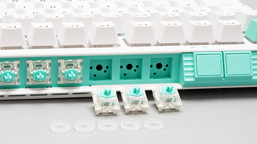 画像ギャラリー No.024のサムネイル画像 / ロジクールのゲーミング10キーレス「G512 X 75」は,トレンドを押さえつつメカニカルもアナログもOKな面白いキーボード